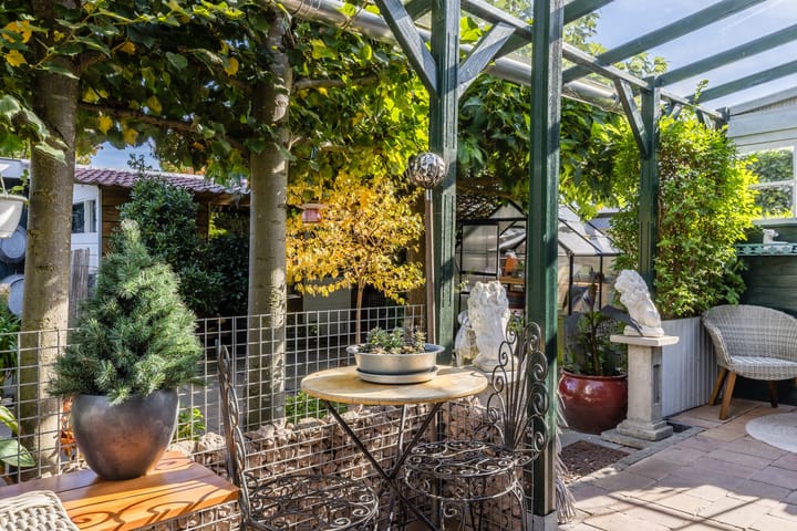 Photo 39 of Iepenstraat 12