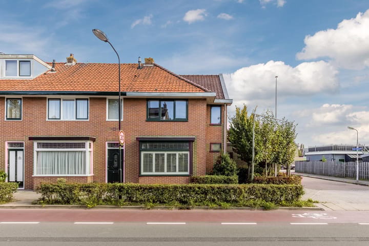 Photo 51 of Iepenstraat 12