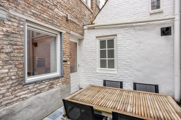 Photo 11 of Tongersestraat 82