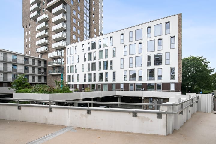 Foto 11 van Friesestraatweg 141-22