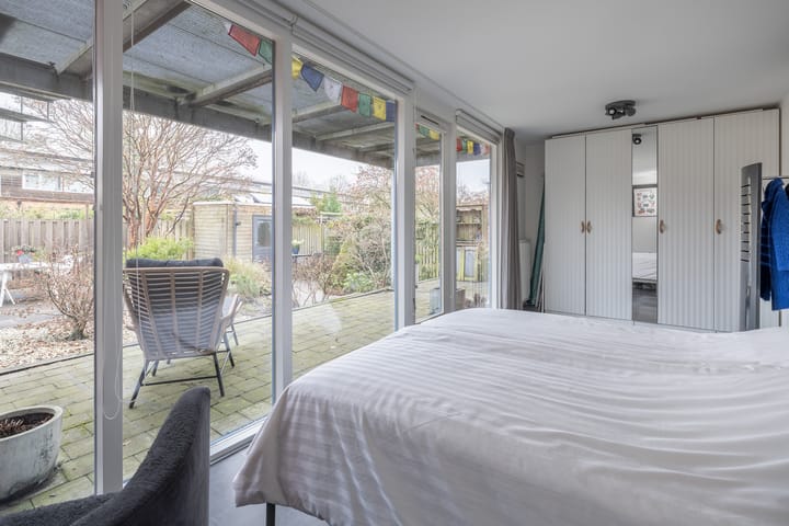 Foto 13 van James Stewartstraat 65