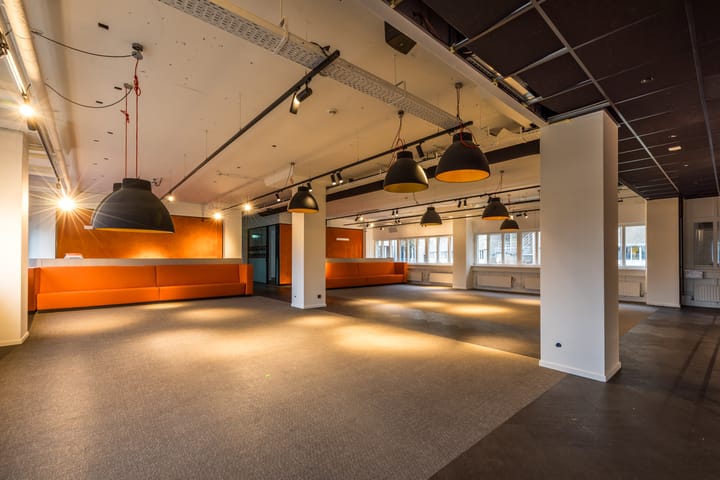 Leidseveer 2-10, Utrecht