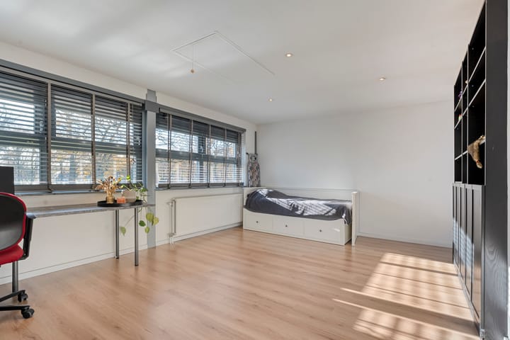 Foto 25 van Grasjuffer 138