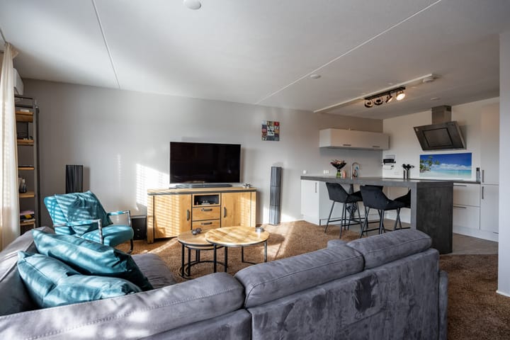 Foto 9 van Burgemeester Buiskoolplein 28