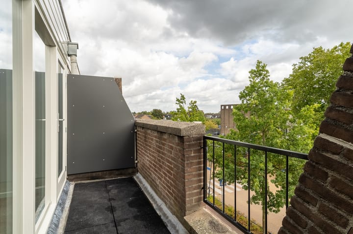 Photo 14 of Moleneindplein 56-A