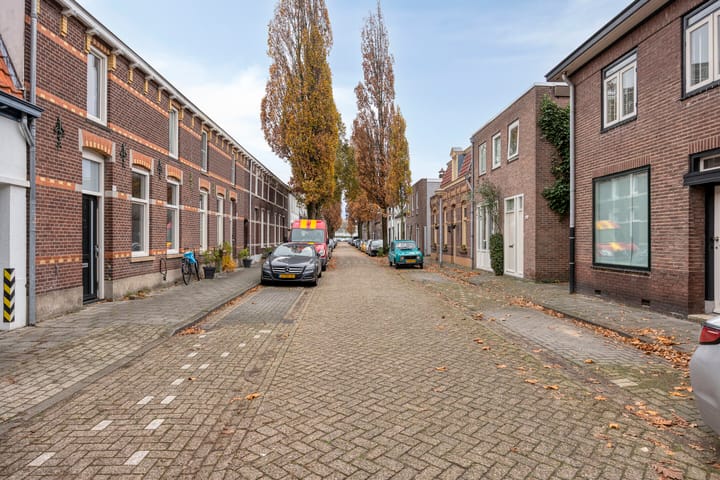 Foto 23 van Runstraat 31