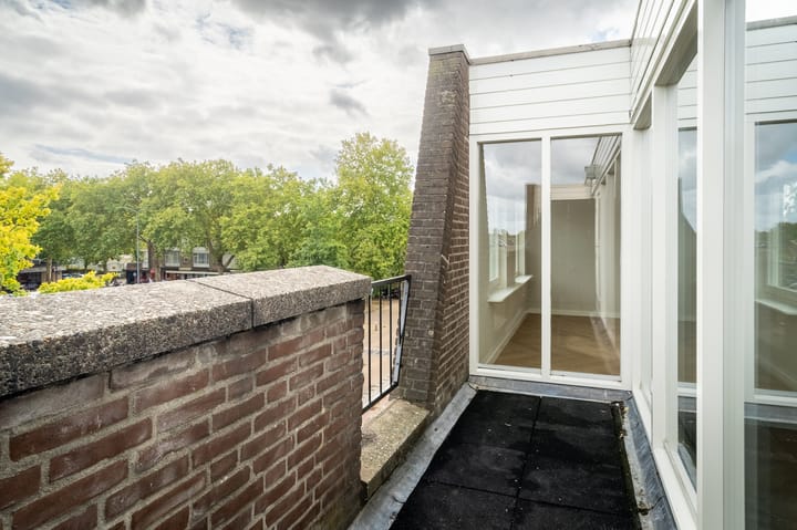 Photo 17 of Moleneindplein 56-A