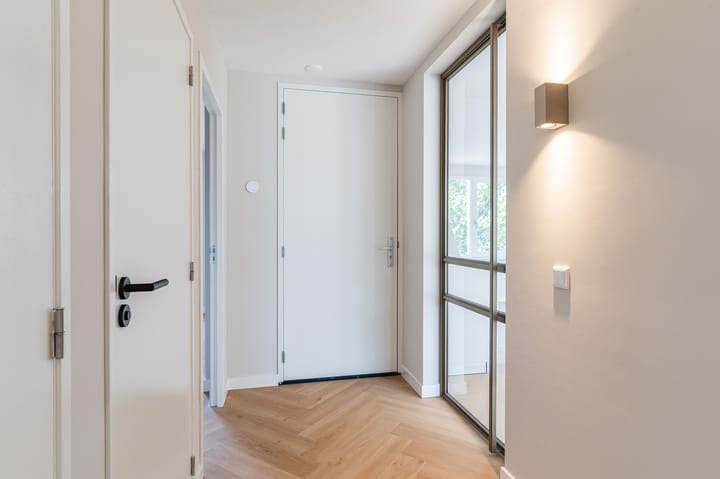 Photo 27 of Moleneindplein 56-A