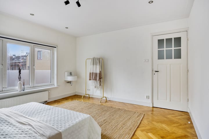 Photo 31 of St Rochusstraat 14