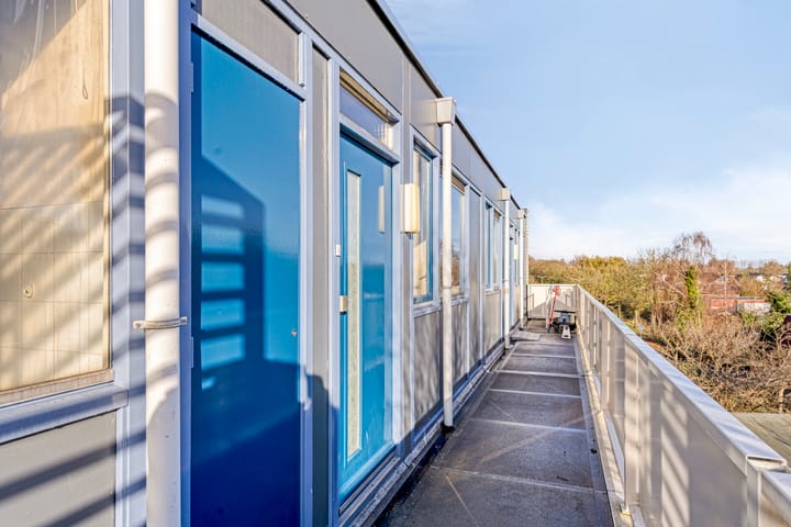 Photo 8 of Veenbes 37