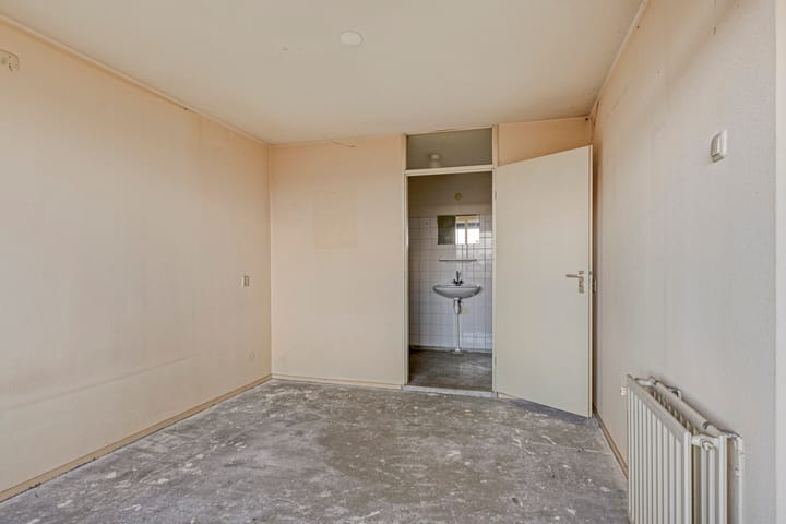 Photo 19 of Veenbes 37