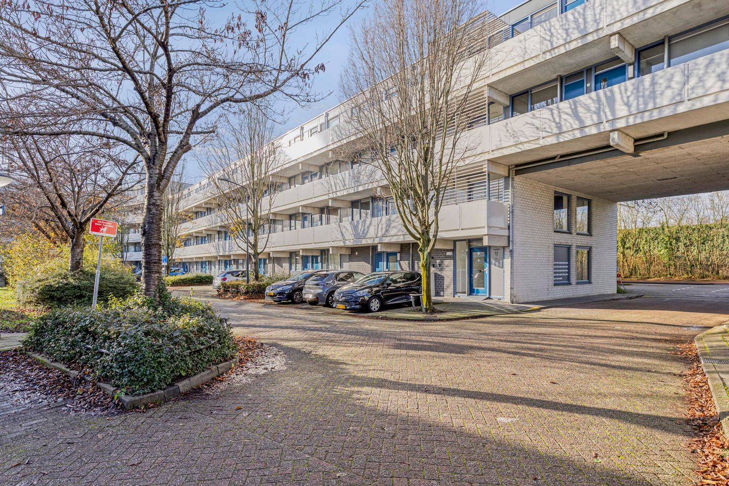 Photo 1 of Veenbes 37