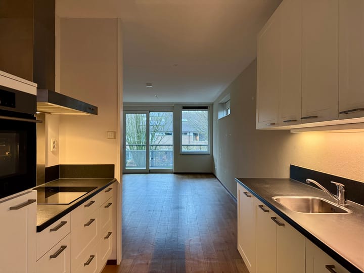 Photo 14 of Raadhuislaan 80-A16