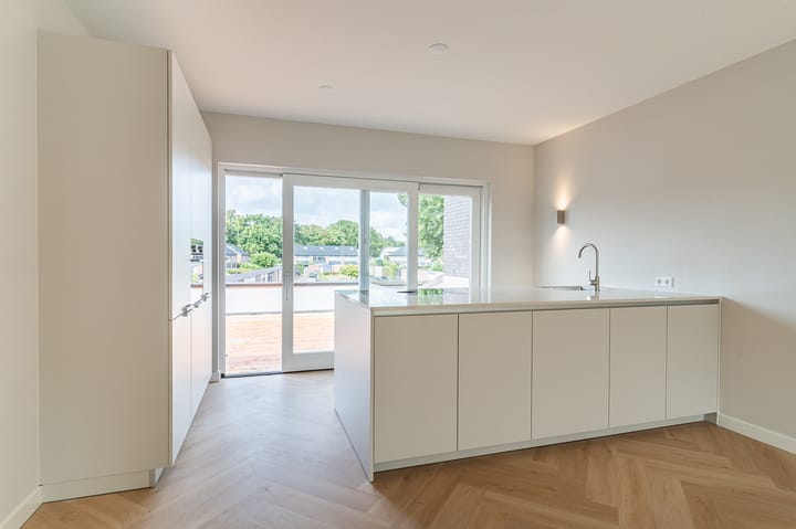 Photo 10 of Moleneindplein 56