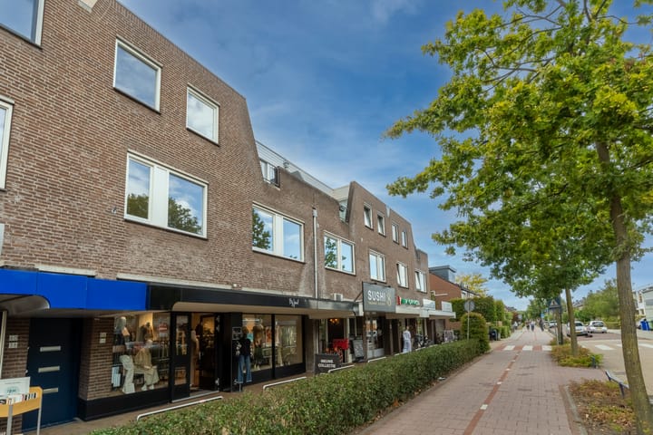 Photo 39 of Moleneindplein 56