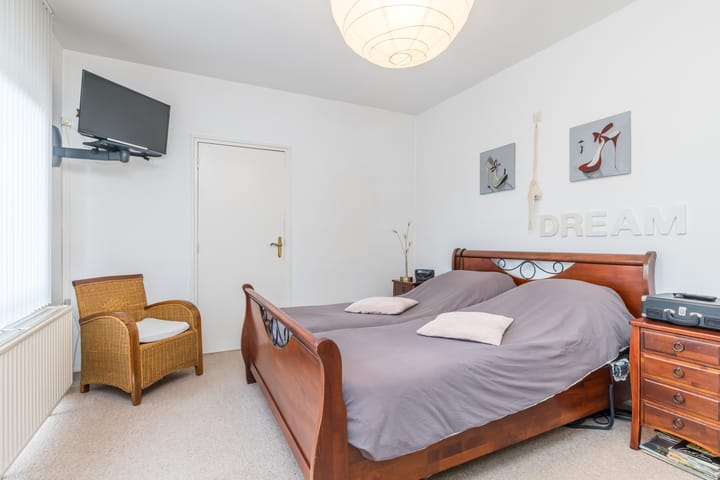 Foto 22 van Parallelweg 69