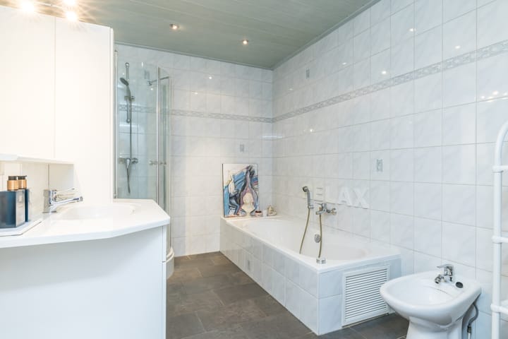 Foto 26 van Parallelweg 69