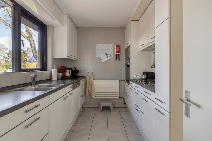 Photo 11 of Bizetlaan 13