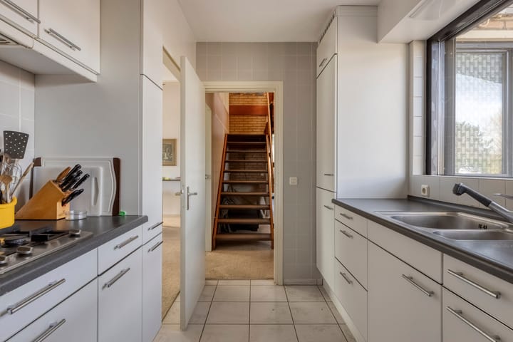 Photo 12 of Bizetlaan 13