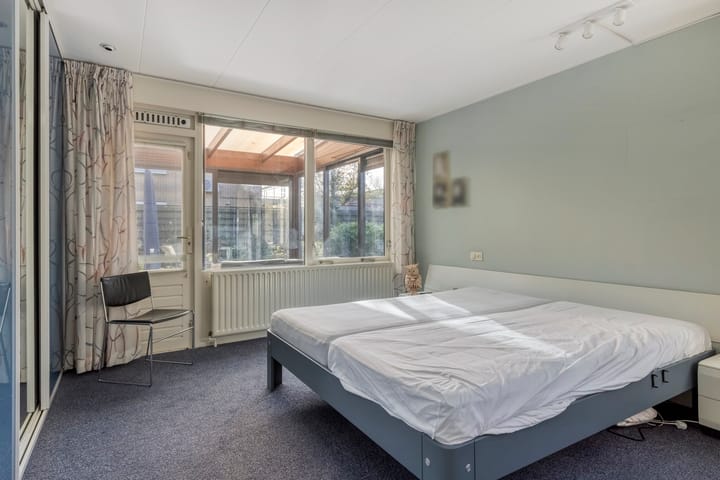 Photo 13 of Bizetlaan 13