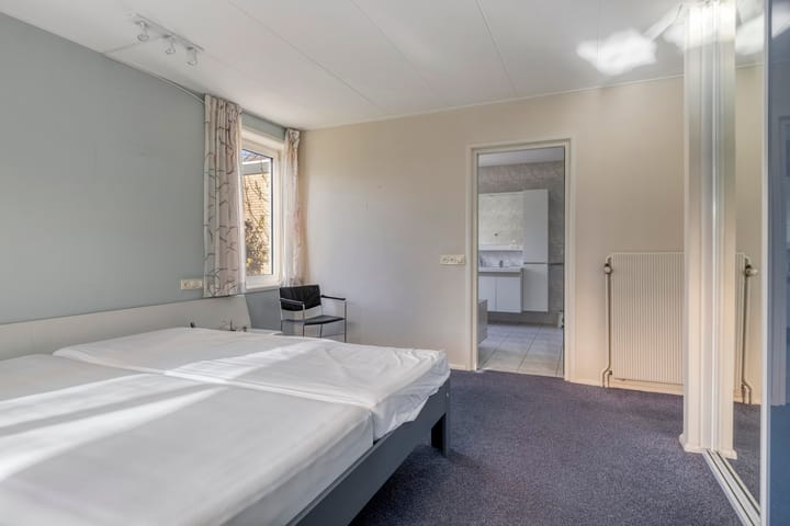 Photo 14 of Bizetlaan 13