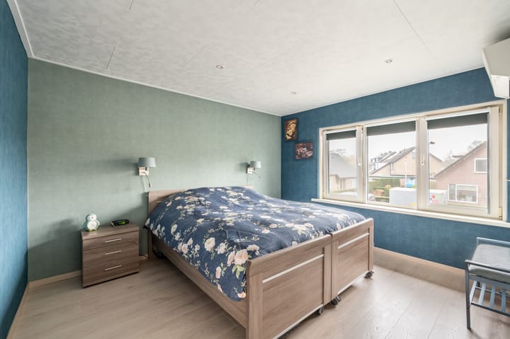 Photo 15 of Hoornbloem 54