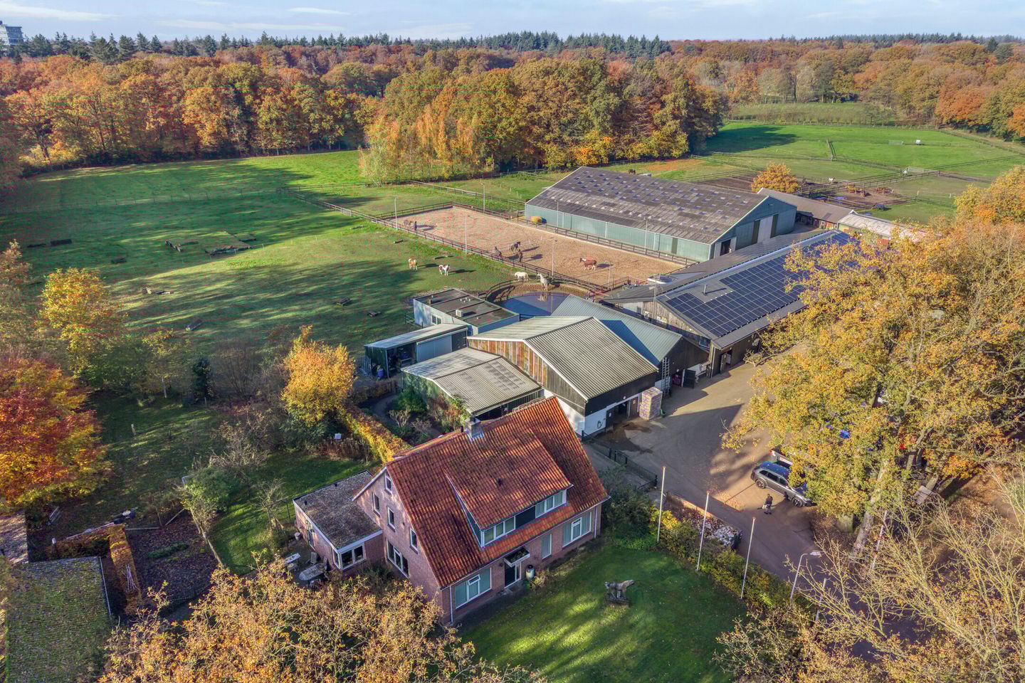 View photo 1 of Pompstationweg 83-87