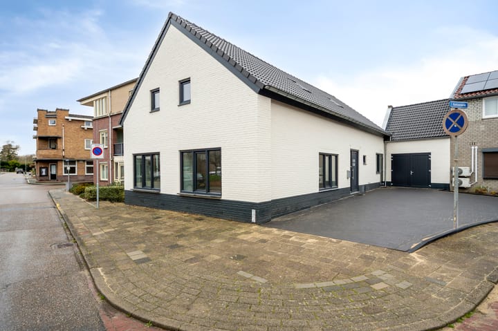 Photo 7 of Kerkvonderen 1