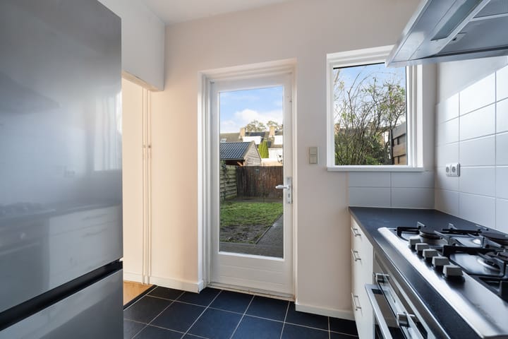 Foto 14 van Middelweg 57