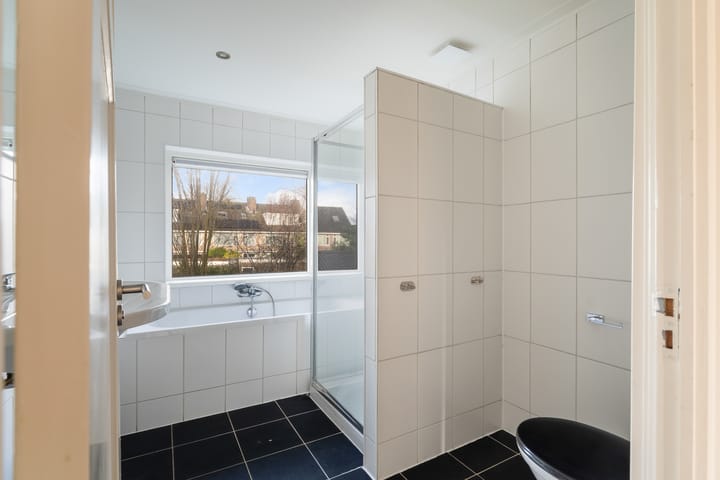 Foto 22 van Middelweg 57