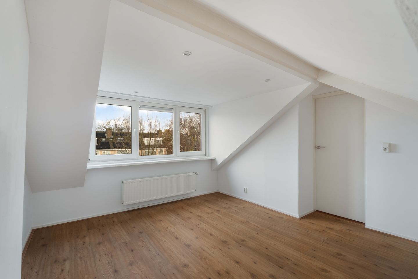 Foto 35 van Middelweg 57