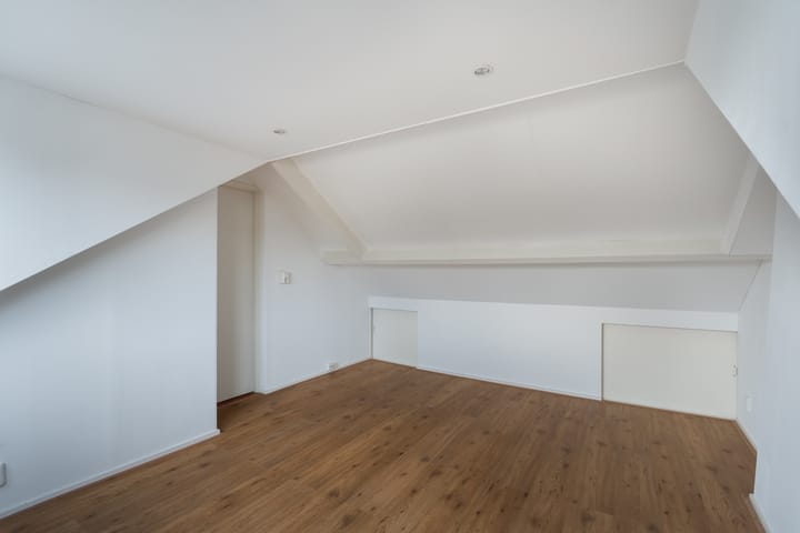 Foto 36 van Middelweg 57