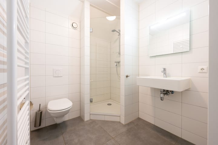 Foto 4 van Zeedijk 24-126