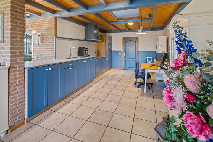 Foto 10 van Maartenstraat 4