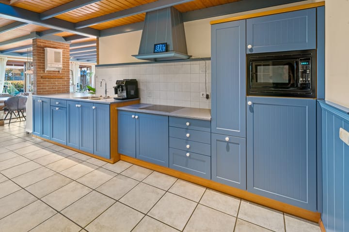 Foto 11 van Maartenstraat 4