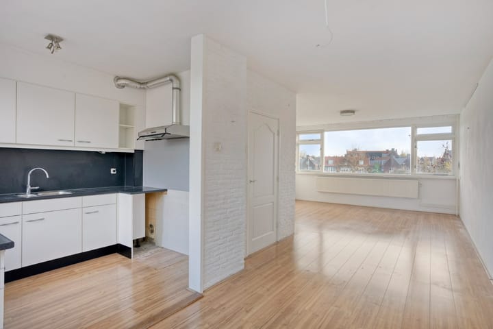 Foto 10 van Leliestraat 130