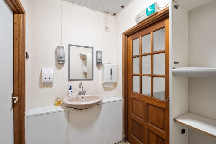 Foto 12 van Bredaseweg 47