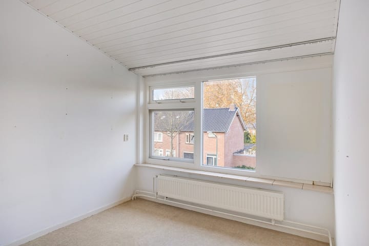 Foto 23 van Leliestraat 130