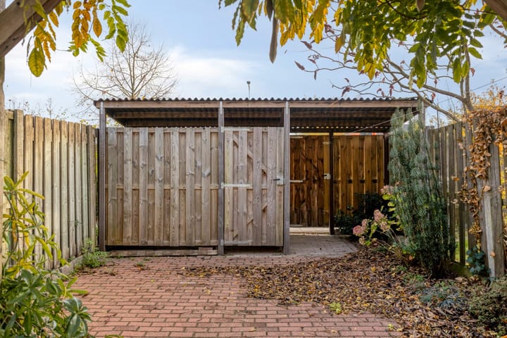 Foto 28 van Leliestraat 130