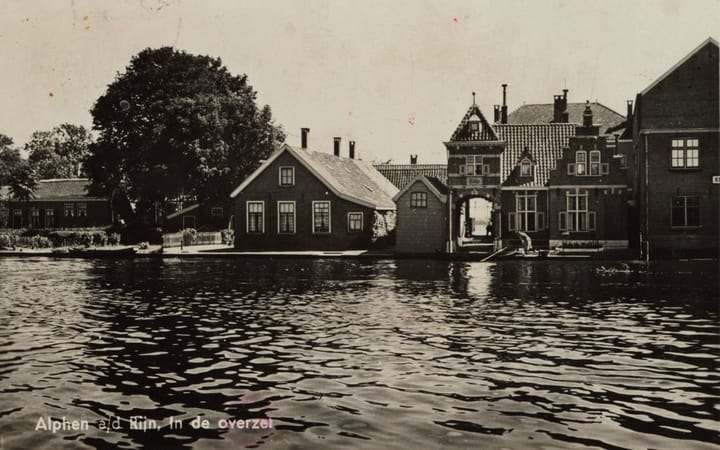 Photo 14 of 's-Molenaarsweg 1-E