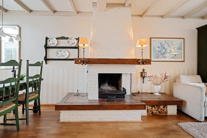 Photo 10 of Spoelsterstraat 32