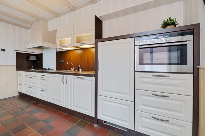 Photo 13 of Spoelsterstraat 32