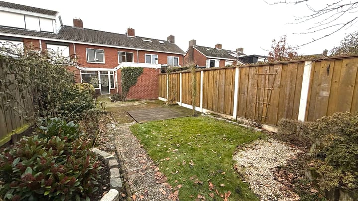 Photo 32 of Spoelsterstraat 32