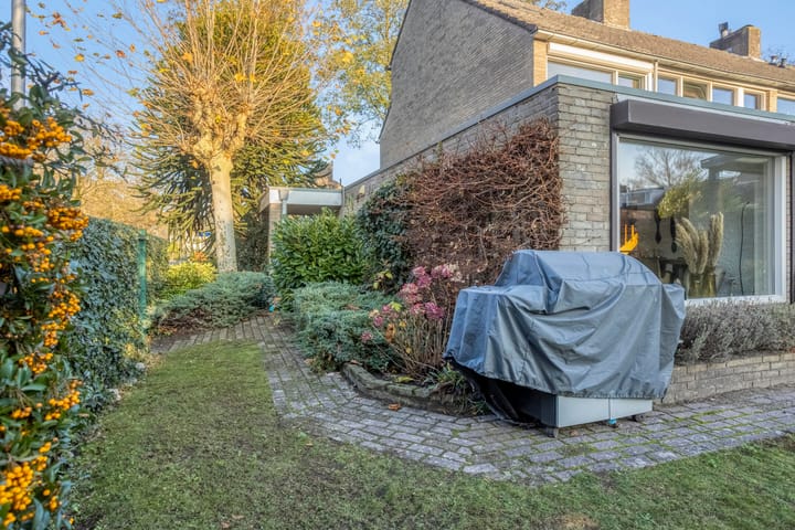 Photo 41 of Jacobus van 't Hofflaan 2