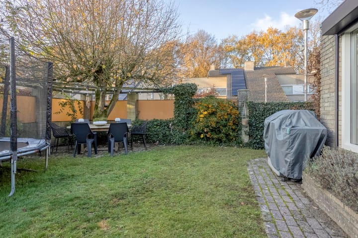 Photo 39 of Jacobus van 't Hofflaan 2