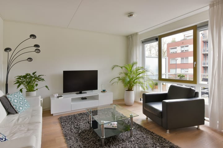 Photo 4 of Sint Laurentiusstraat 6