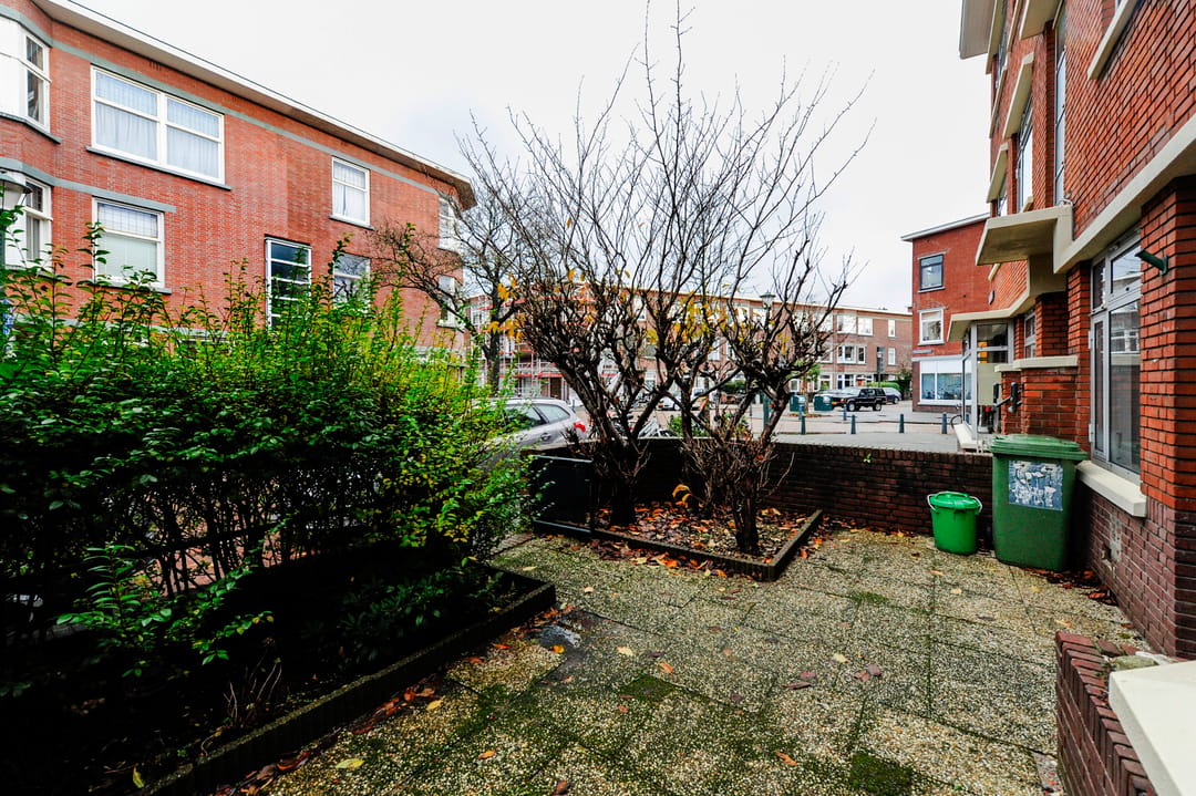 Photo 7 of Amandelstraat 62