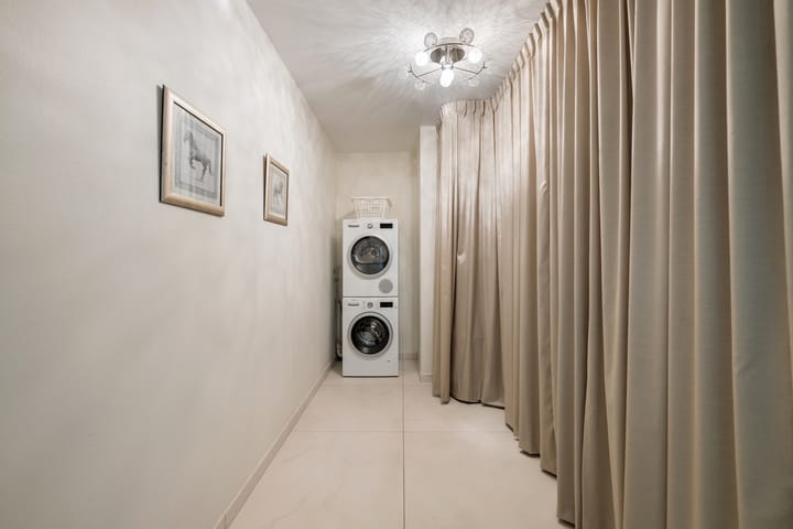 Foto 30 van Corsicalaan 213