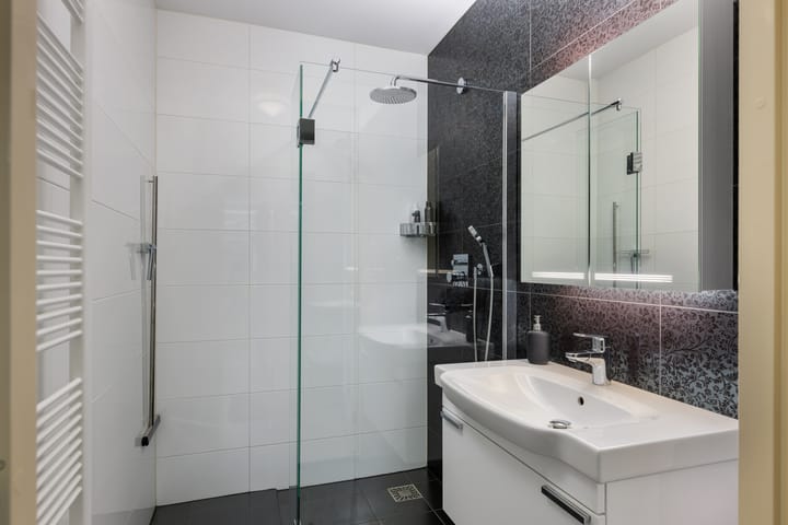 Foto 36 van Corsicalaan 213