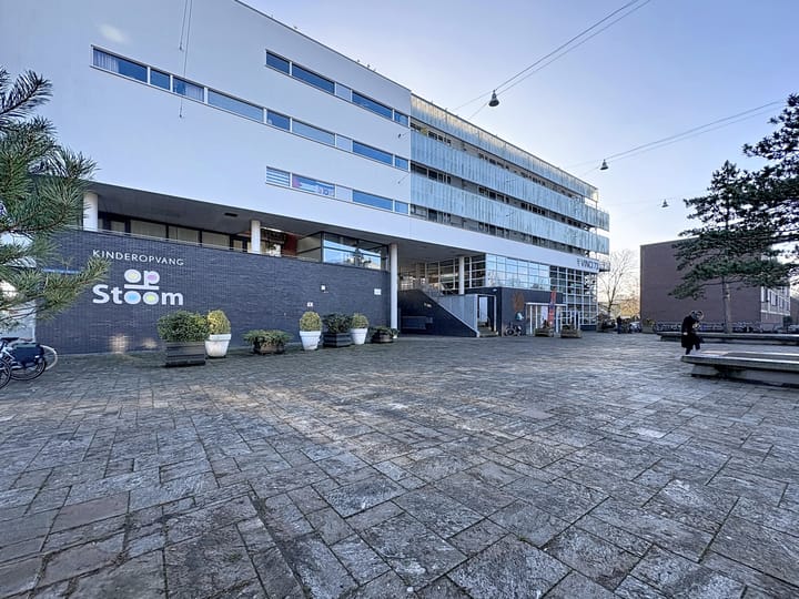 Foto 1 van Leonardo da Vinciplein 105